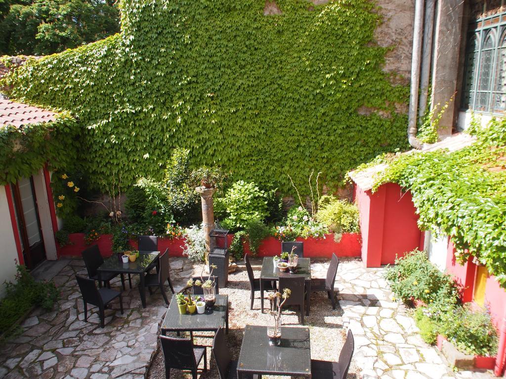 Hotel Emma Calve Millau Exterior photo
